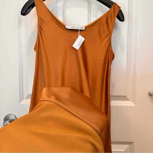 Intrend by Max Mara Gold Dress with Max&Co Label-cut Embroidered Beads Belt. M - Picture 7 of 16